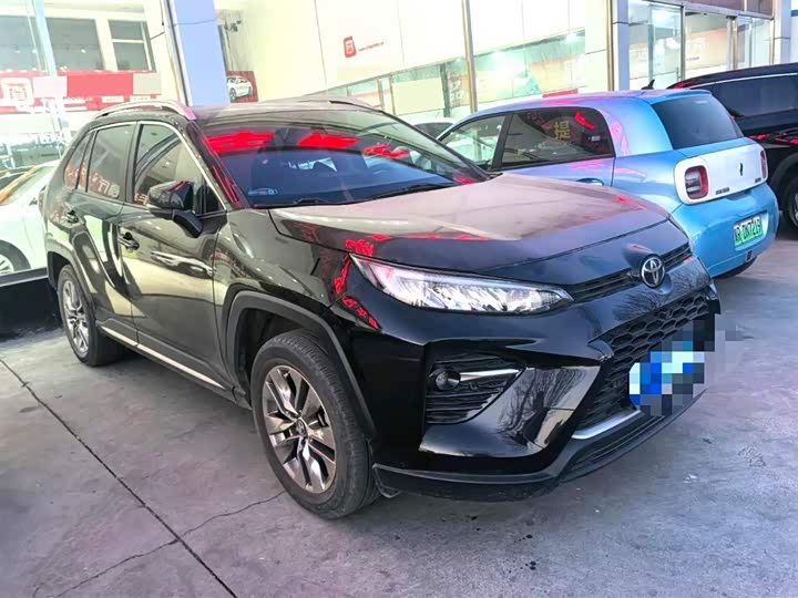 Фото 2 - Toyota Wildlander