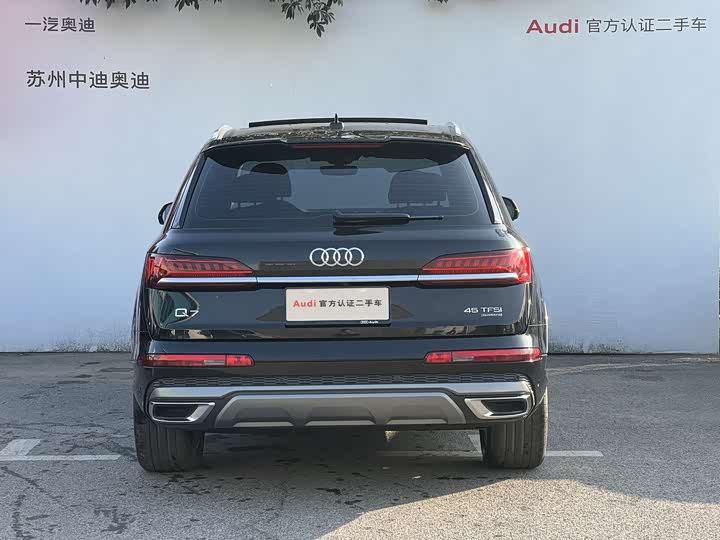 Фото 5 - Audi Q7
