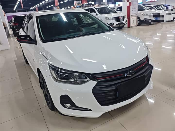 Фото 4 - Chevrolet Onix (Cavalier)