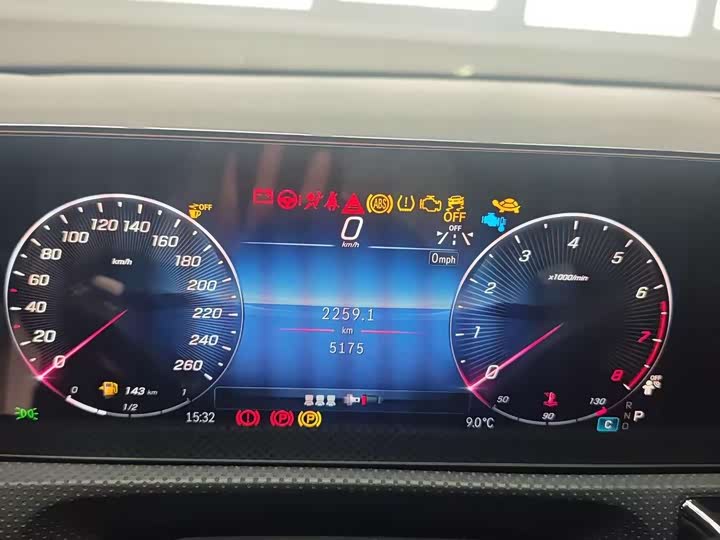 Фото 9 - Mercedes-Benz A-Class