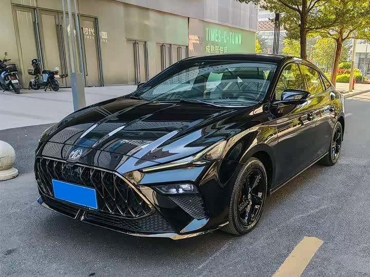 Фото 1 - MG Motor 5 Scorpio