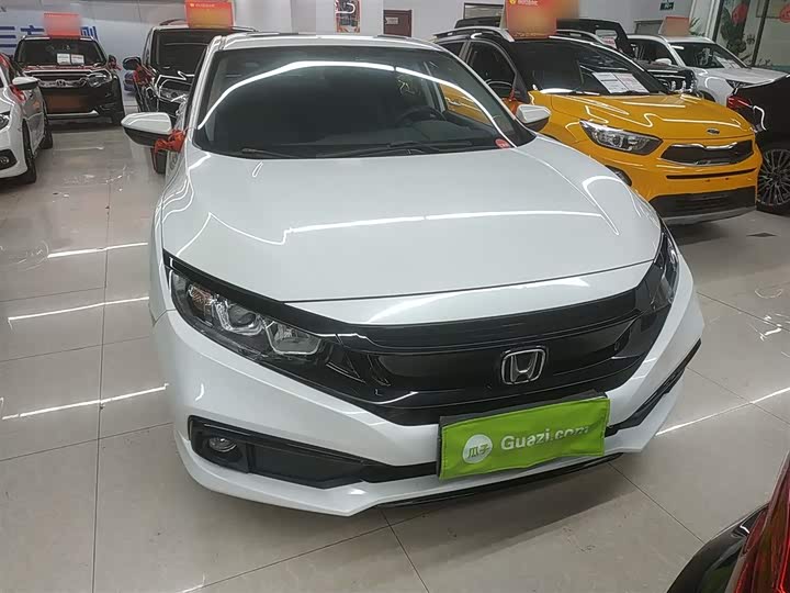 Фото 3 - Honda Civic