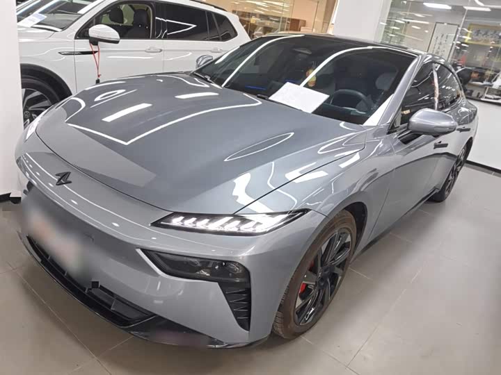 Фото 1 - Dongfeng Yipai eπ 007