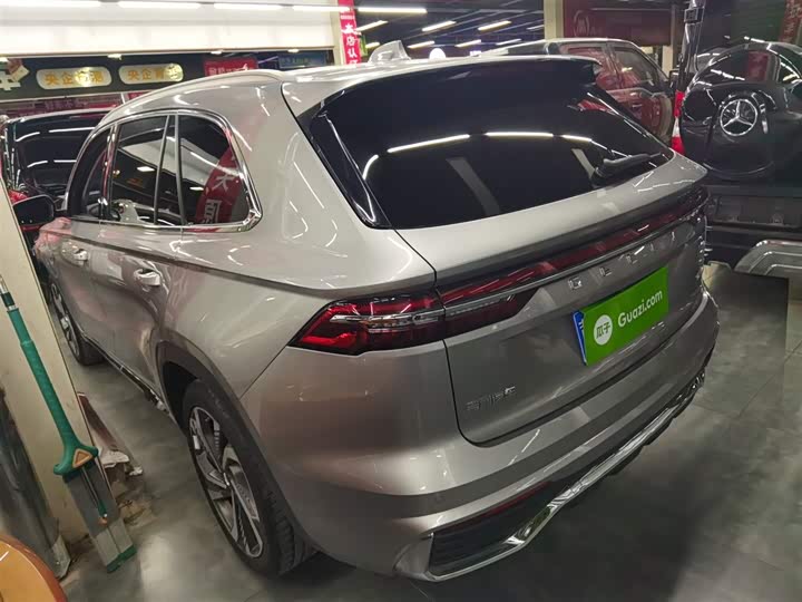 Фото 5 - Geely Monjaro