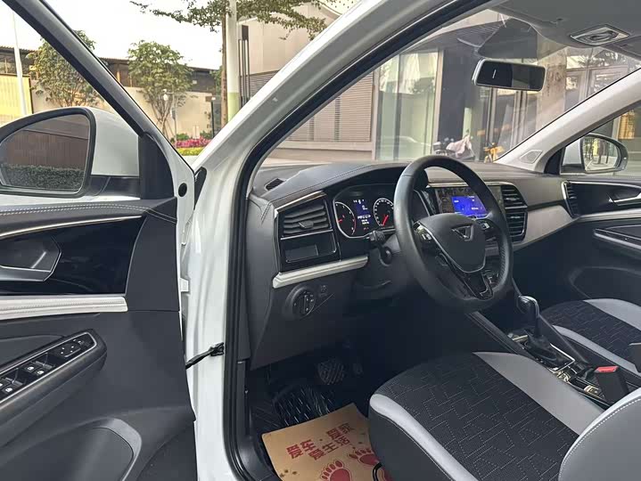 Фото 5 - Jetta VS5