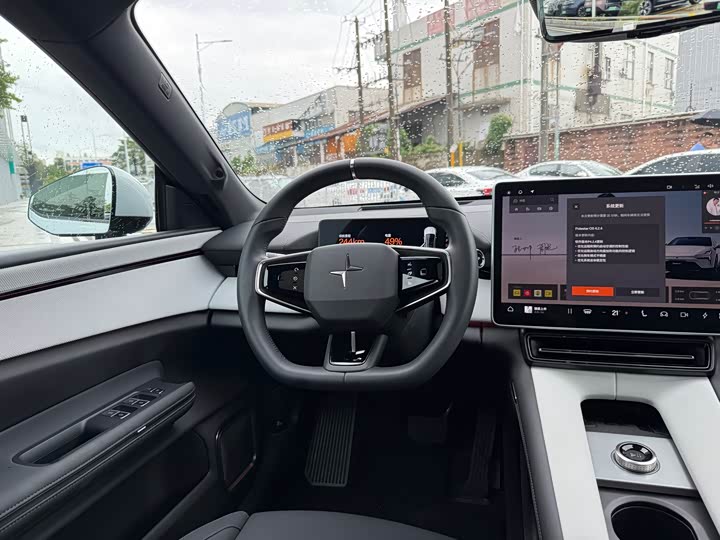 Фото 7 - Polestar 4