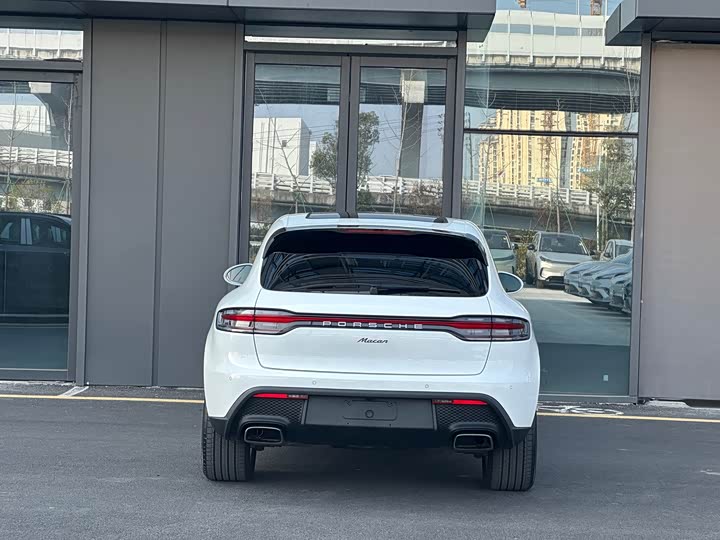 Фото 5 - Porsche Macan