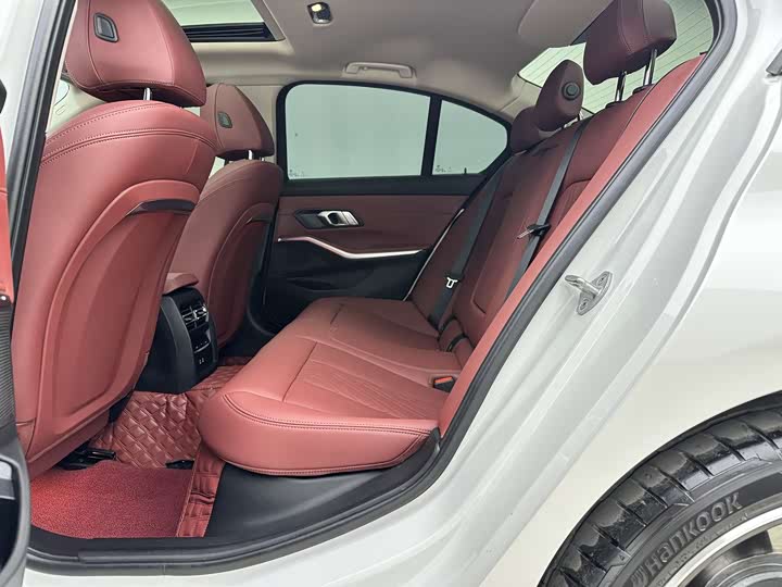 Фото 4 - BMW 3 Series