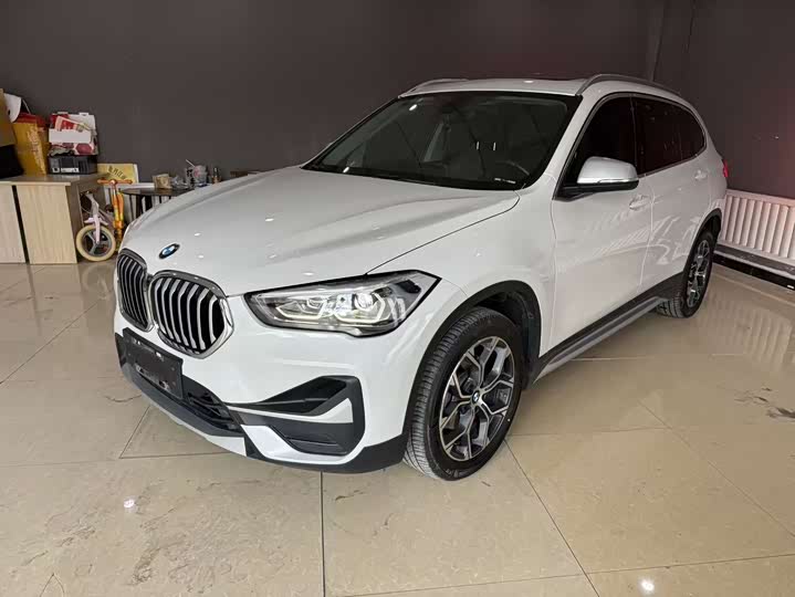 Фото 1 - BMW X1