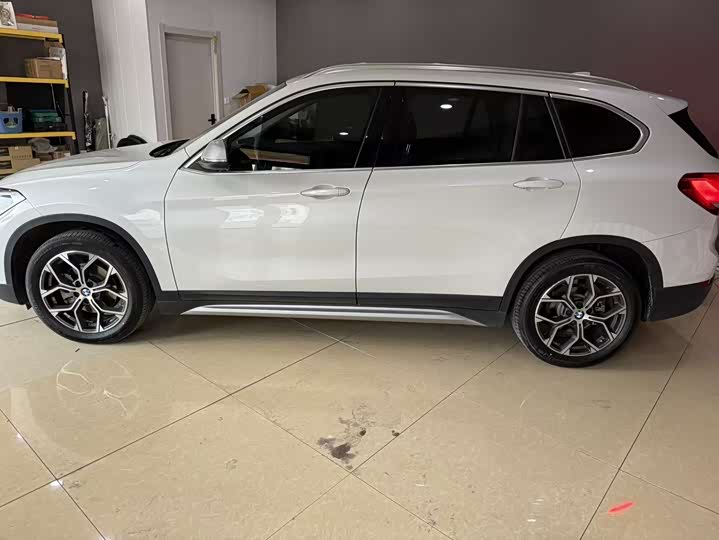 Фото 5 - BMW X1