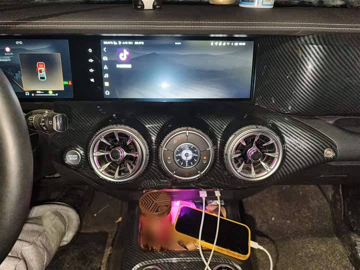 Фото 6 - Tank 300