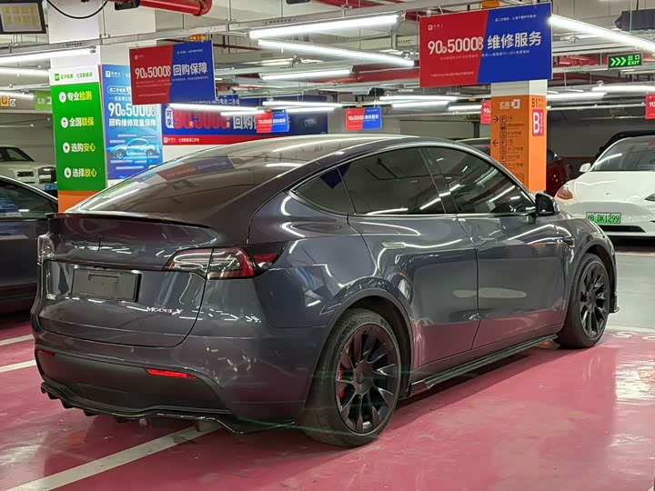 Фото 9 - Tesla Model Y