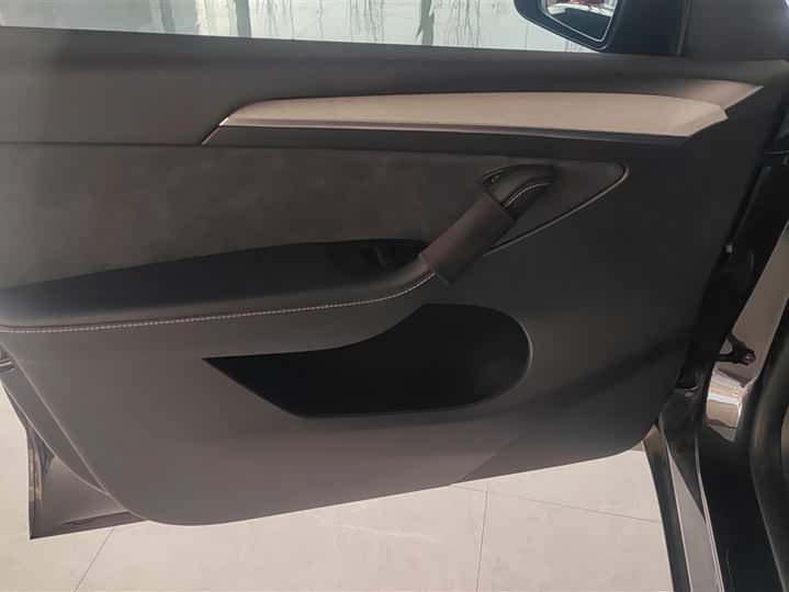 Фото 7 - Tesla Model Y