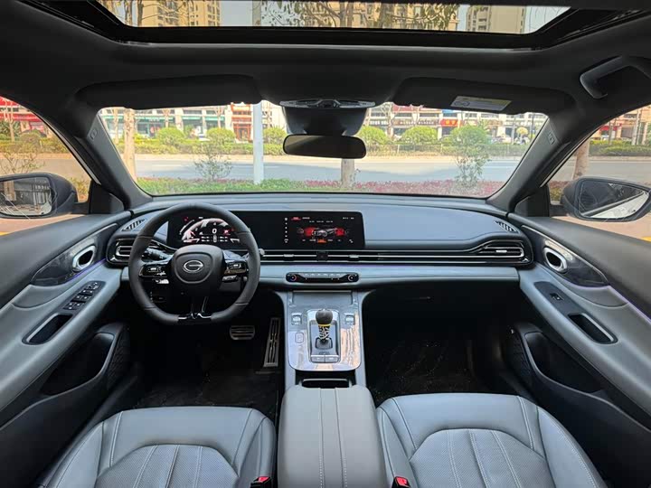 Фото 4 - GAC Trumpchi Empow R