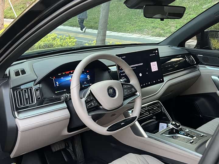 Фото 7 - BYD Tang Hybrid/EV