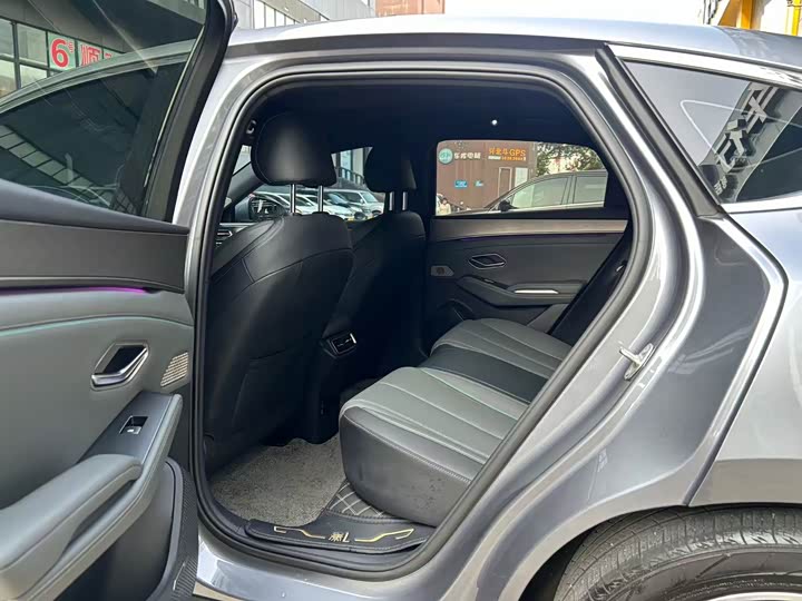 Фото 6 - BYD Qin L