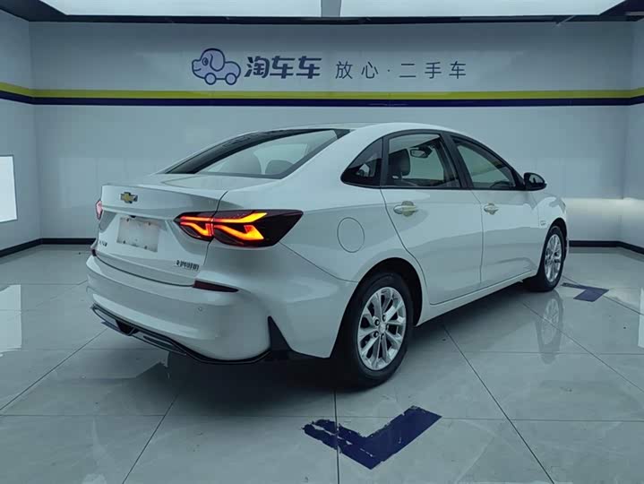 Фото 3 - Chevrolet Monza