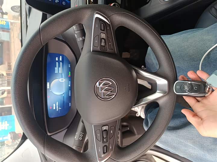 Фото 9 - Buick Velite 6