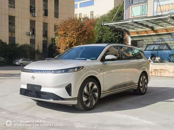 Фото 1 - Dongfeng Yipai eπ 008