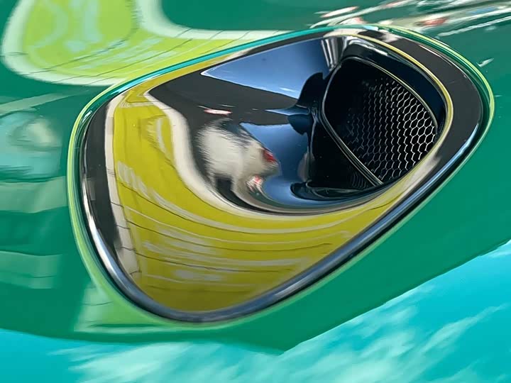 Фото 4 - Xiaomi YU7