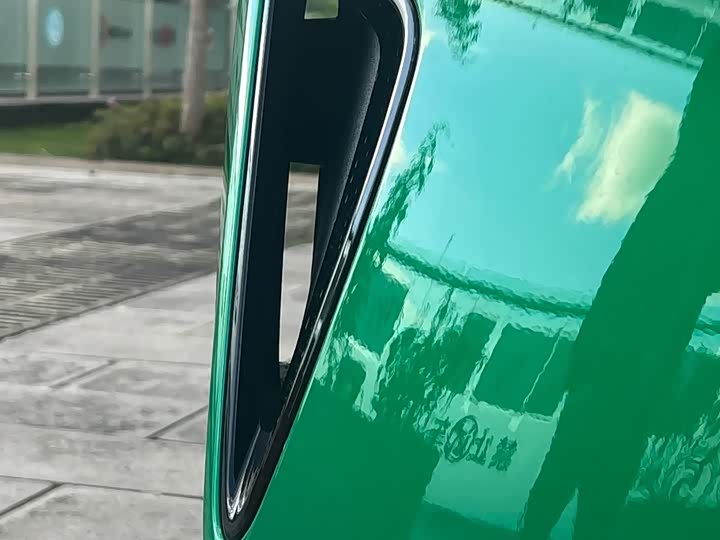 Фото 9 - Xiaomi YU7