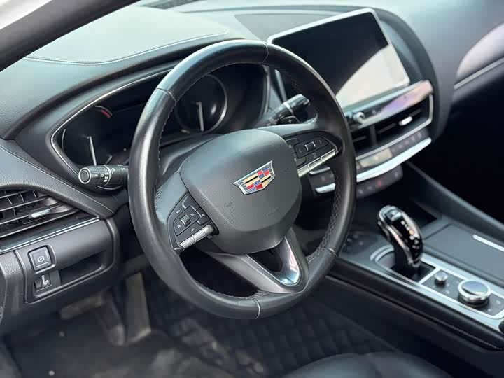 Фото 4 - Cadillac CT5