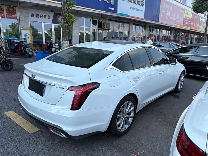 Фото 7 - Cadillac CT5