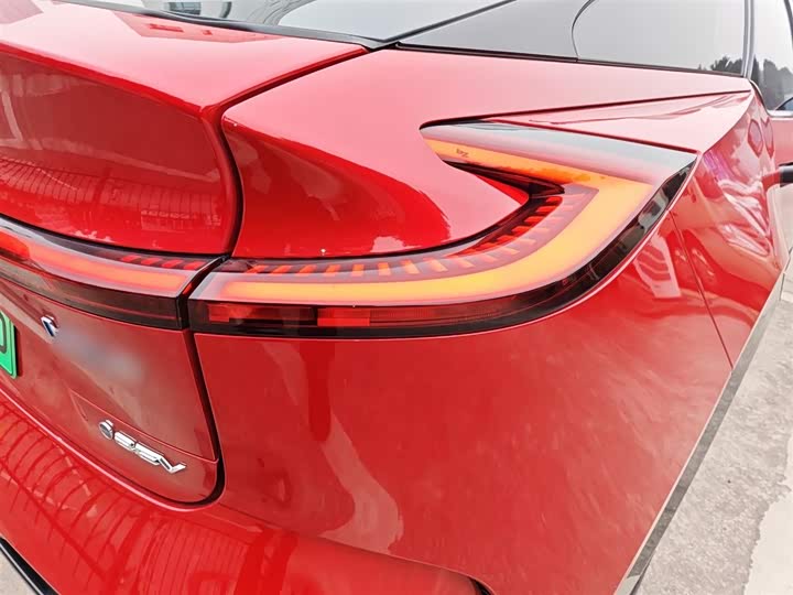 Фото 8 - Toyota bZ5