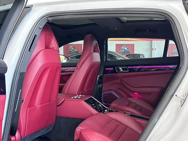 Фото 6 - Porsche Panamera