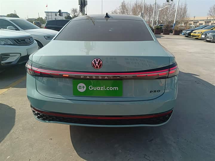 Фото 6 - Volkswagen Passat