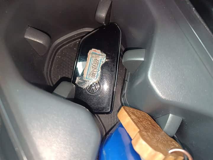 Фото 9 - Volkswagen Passat