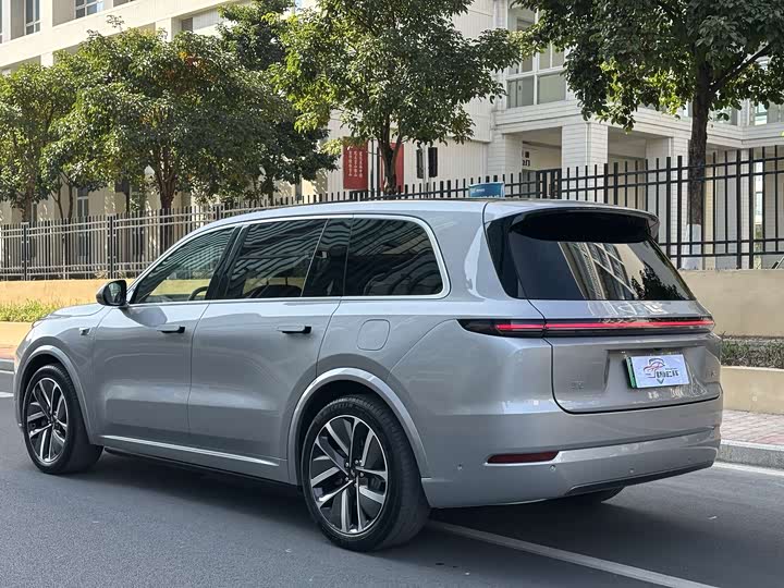 Фото 6 - LiXiang L9