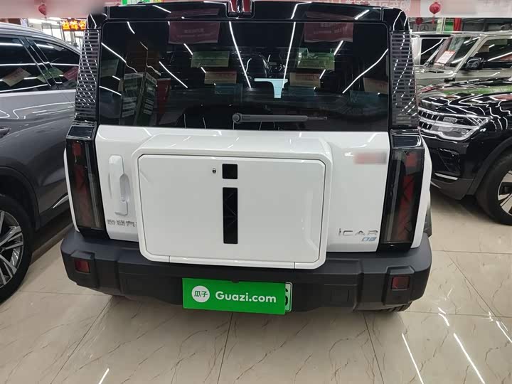 Фото 6 - Chery iCar 03