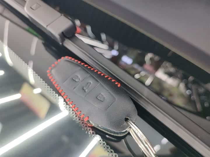 Фото 9 - Chery iCar 03