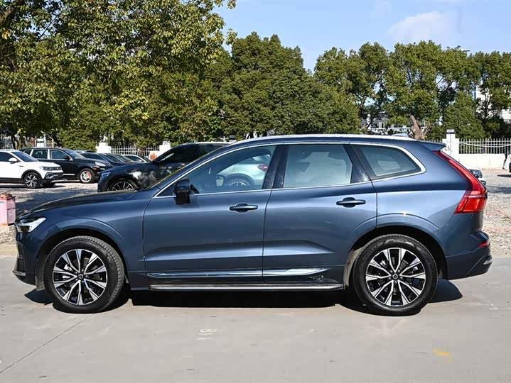 Фото 3 - Volvo XC60