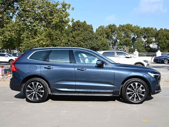 Фото 7 - Volvo XC60