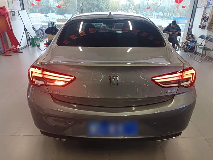 Фото 6 - Buick Regal