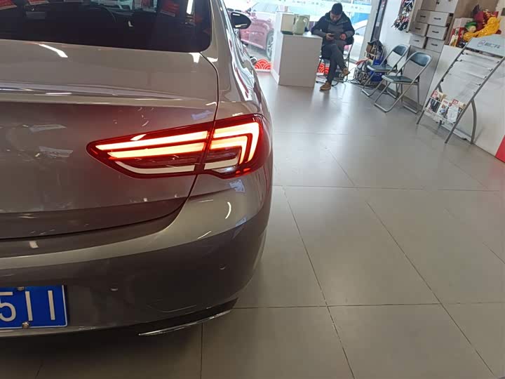 Фото 8 - Buick Regal