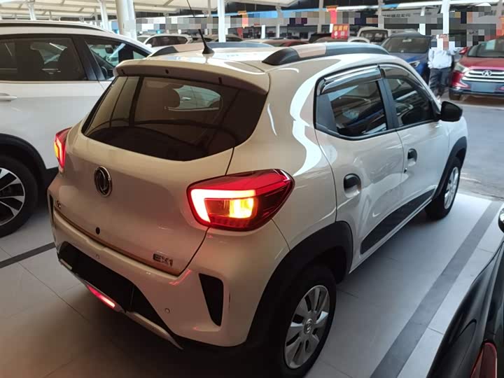Фото 7 - Dongfeng Nammi Nano EX1 Pro
