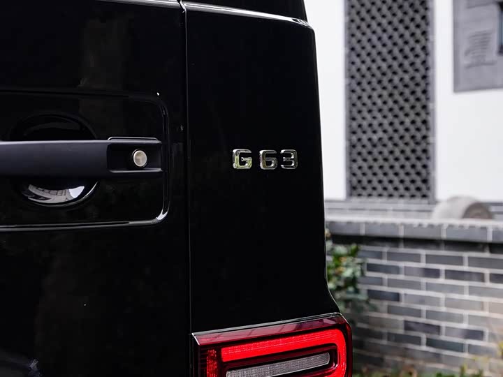 Фото 8 - Mercedes-Benz G-Class AMG