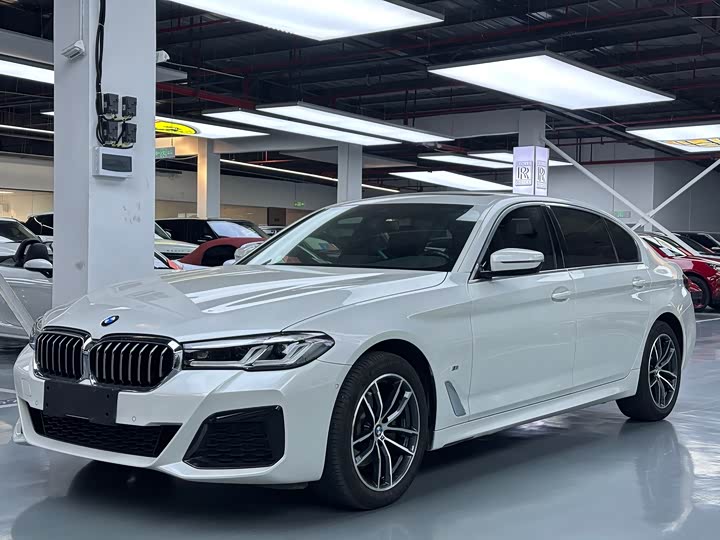 Фото 1 - BMW 5 Series