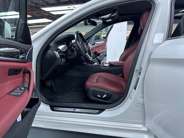 Фото 4 - BMW 5 Series