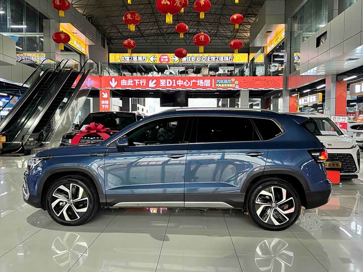 Фото 6 - Volkswagen Tharu