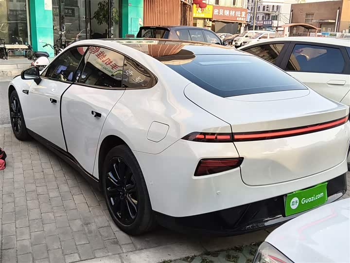 Фото 5 - XPeng P7