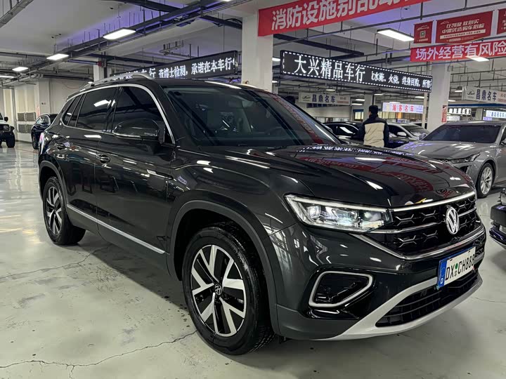 Фото 3 - Volkswagen Tayron