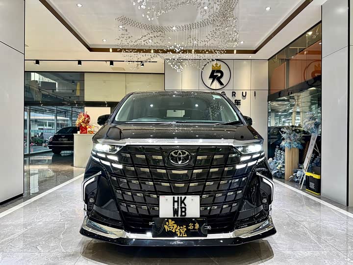 Фото 2 - Toyota Alphard