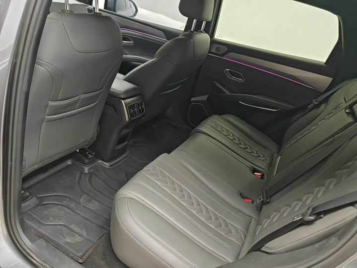 Фото 6 - BYD Song L DM-i Hybrid