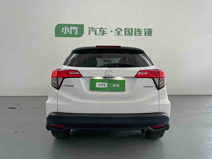 Фото 4 - Honda Vezel