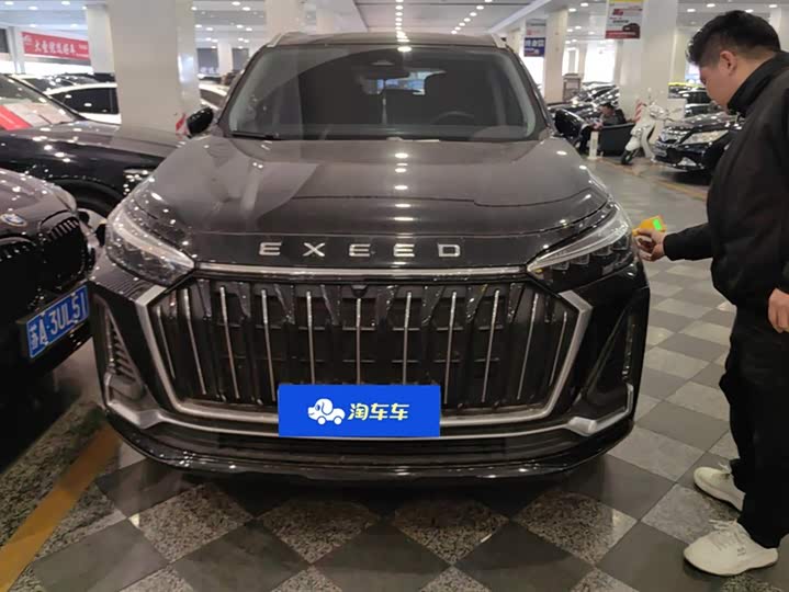 Фото 2 - Exeed VX