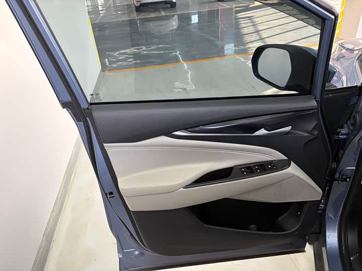 Фото 9 - Maxus G50